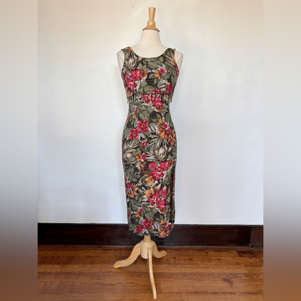 Vintage Boho Beaded Sleeveless Floral Midi Dress